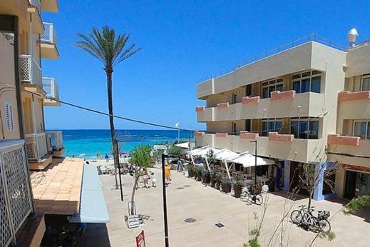 Apt Calmacabana A 50M Dal Mare Appartement Es Pujols Buitenkant foto